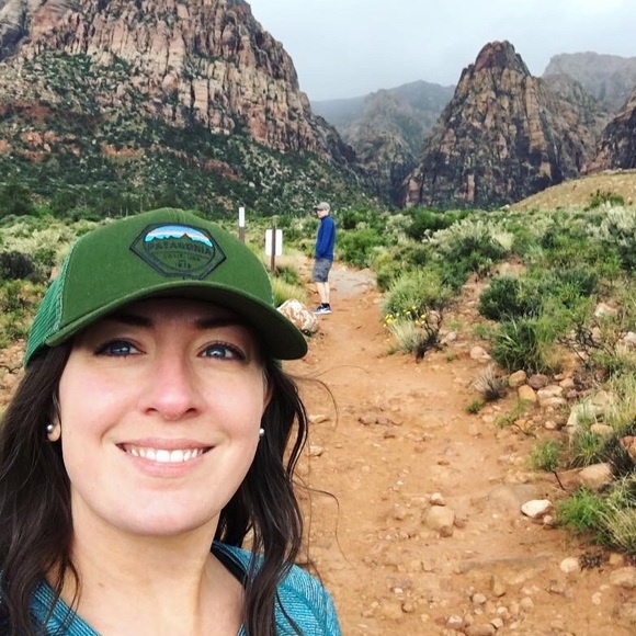 Your Posh Ambassador, Chrissy 💙 - Picture 4 of 5